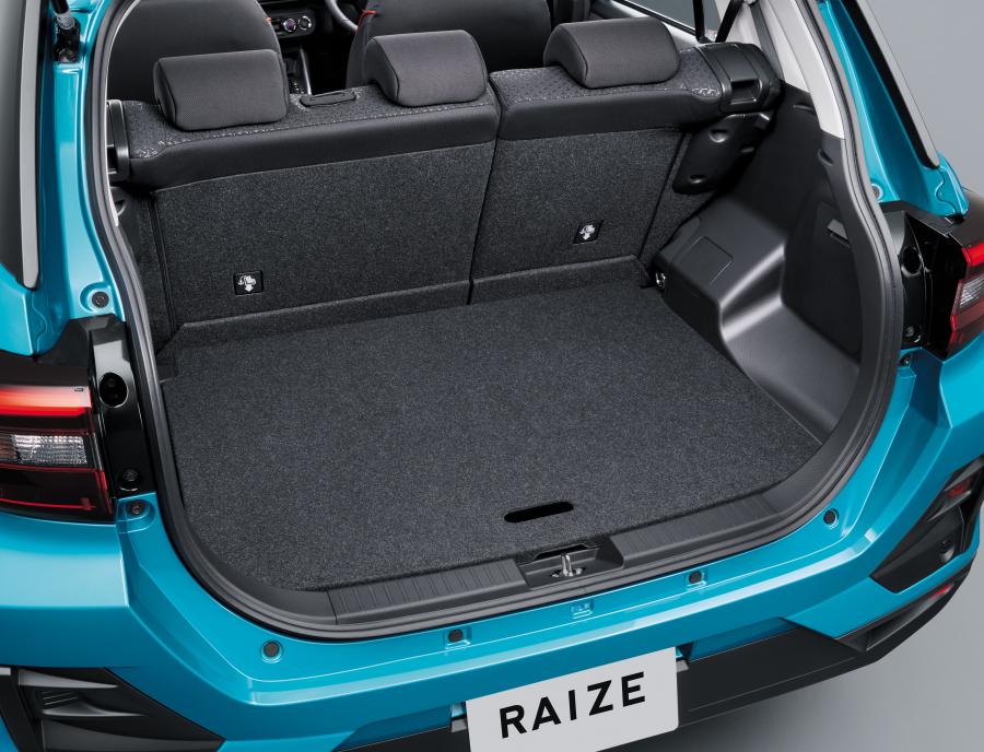 Багажник Toyota Raize Z 2019 года  (фото 13 из 18)
